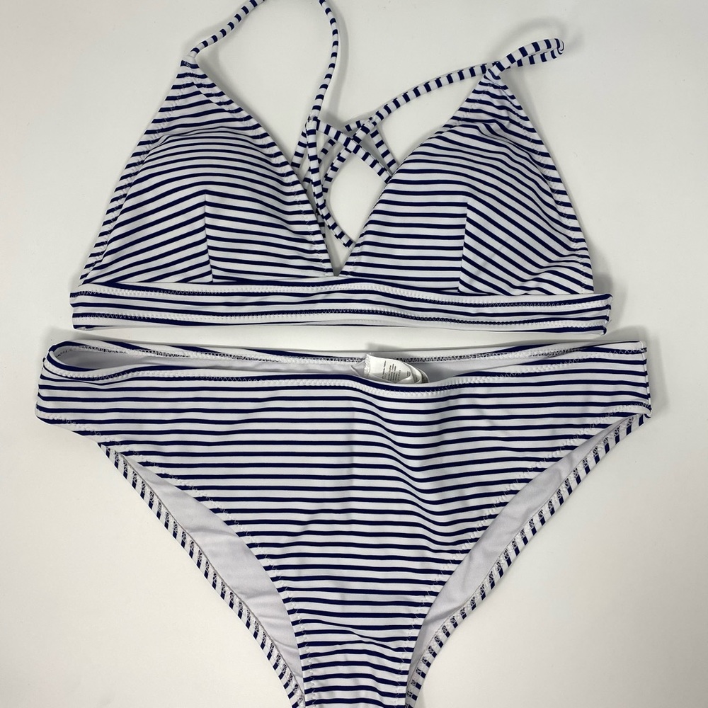 NEW Cupshe Striped Triangle Bikini-Set